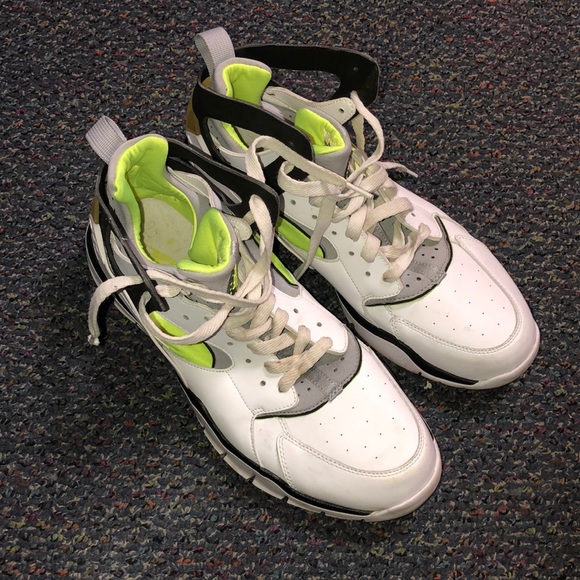 nike huarache mens size 14